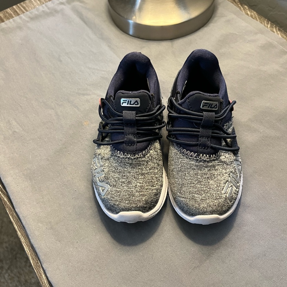 Toddler shoes